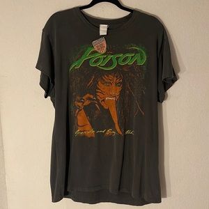 NWT Poison graphic T-shirt
